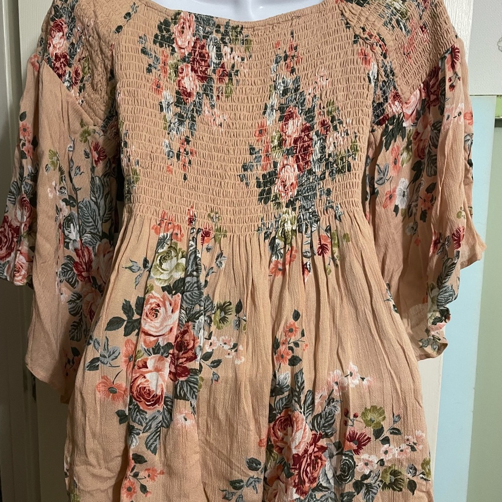 NWT Gypsy Love Floral Blouse - Picture 4 of 4
